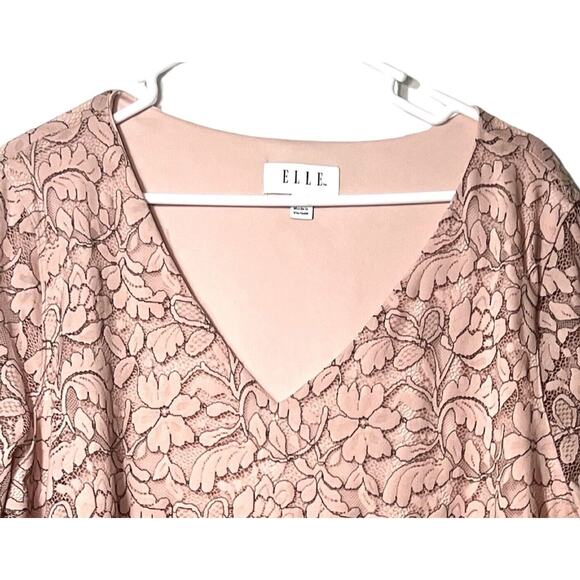 Elle Shirt Womens Size XXL Blush Pink Pullover Floral Lace Lined Stretch V-Neck - Picture 3 of 9